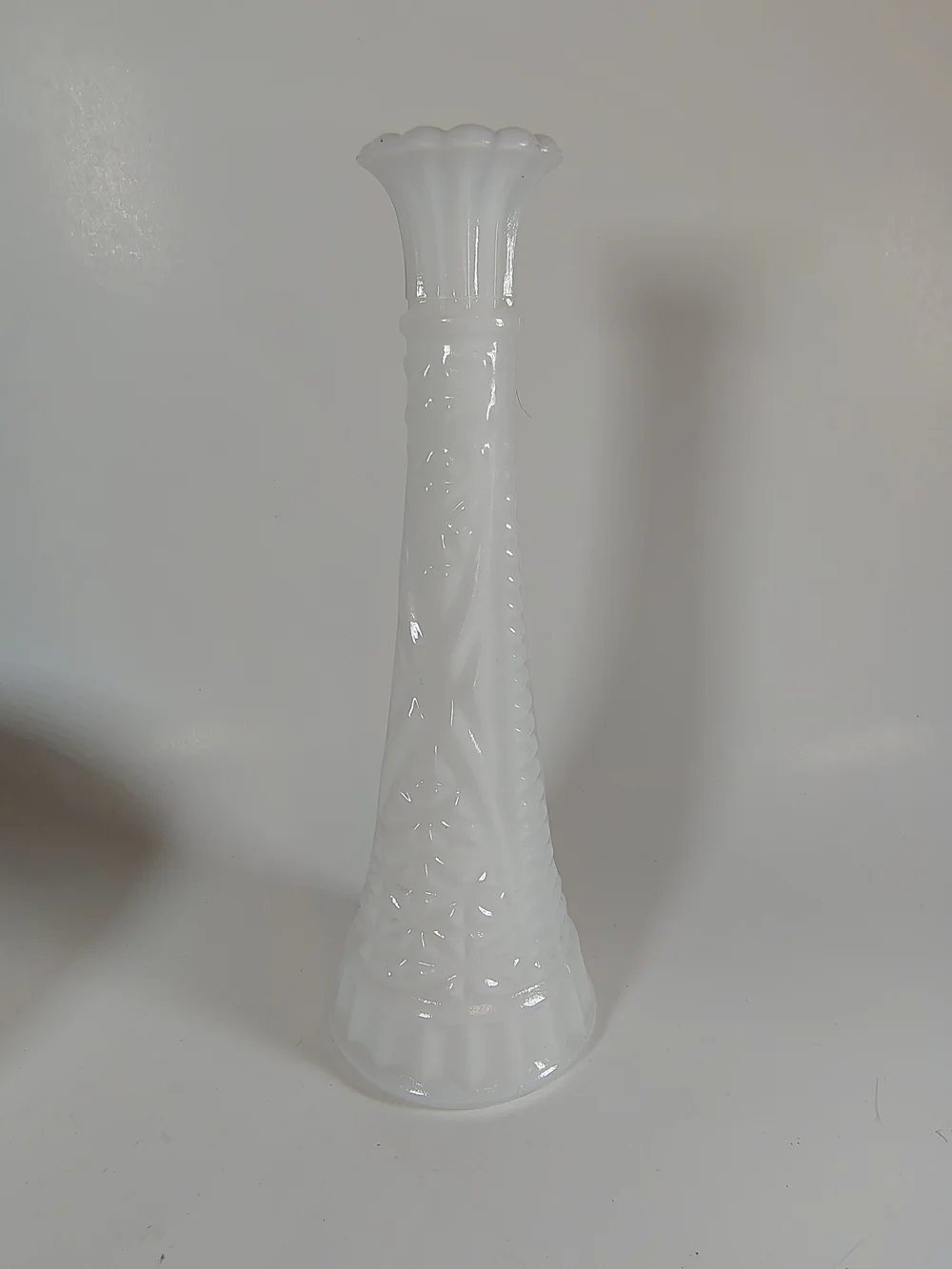 Vintage White Milk Glass Bud Vase 9